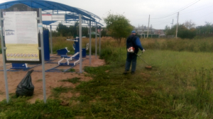 Покос травы на спортивных площадках